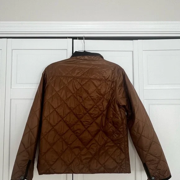 Patagonia Brown Puffer Barn Jacket with Quilted Design - Picture 4 of 7